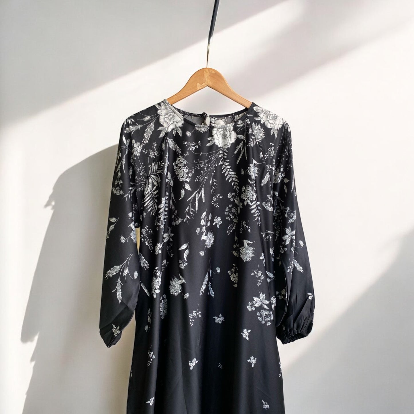 ERLA ABAYA